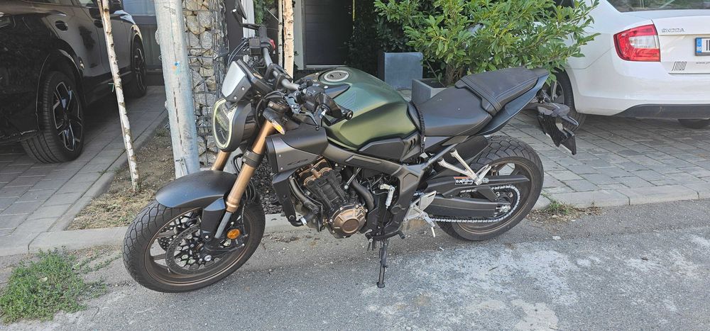 Honda CB650R 2024 E-Clutch Garantie