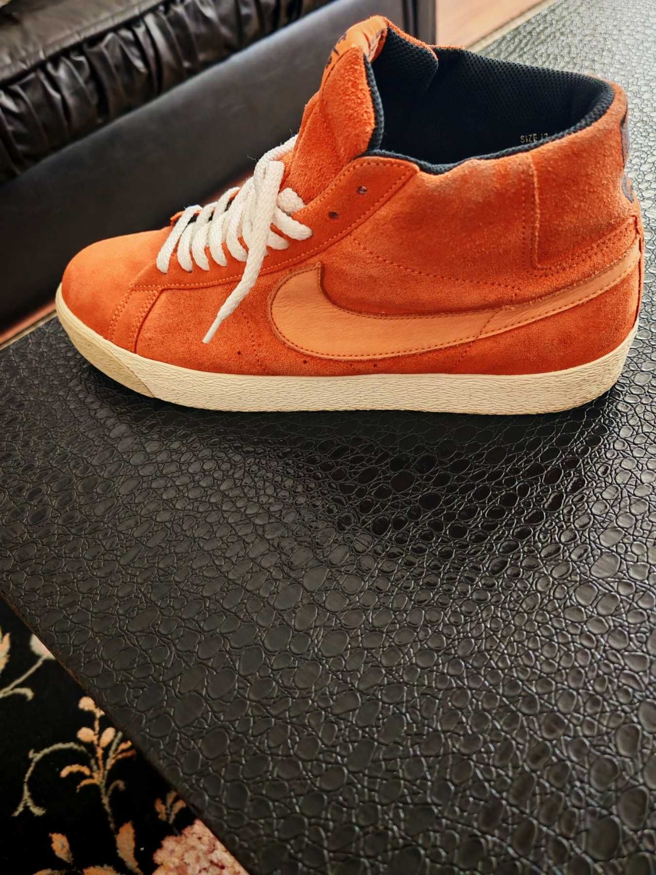 Кецове -Nike-Велур 47.5