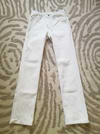 Белые брюки / джинсы