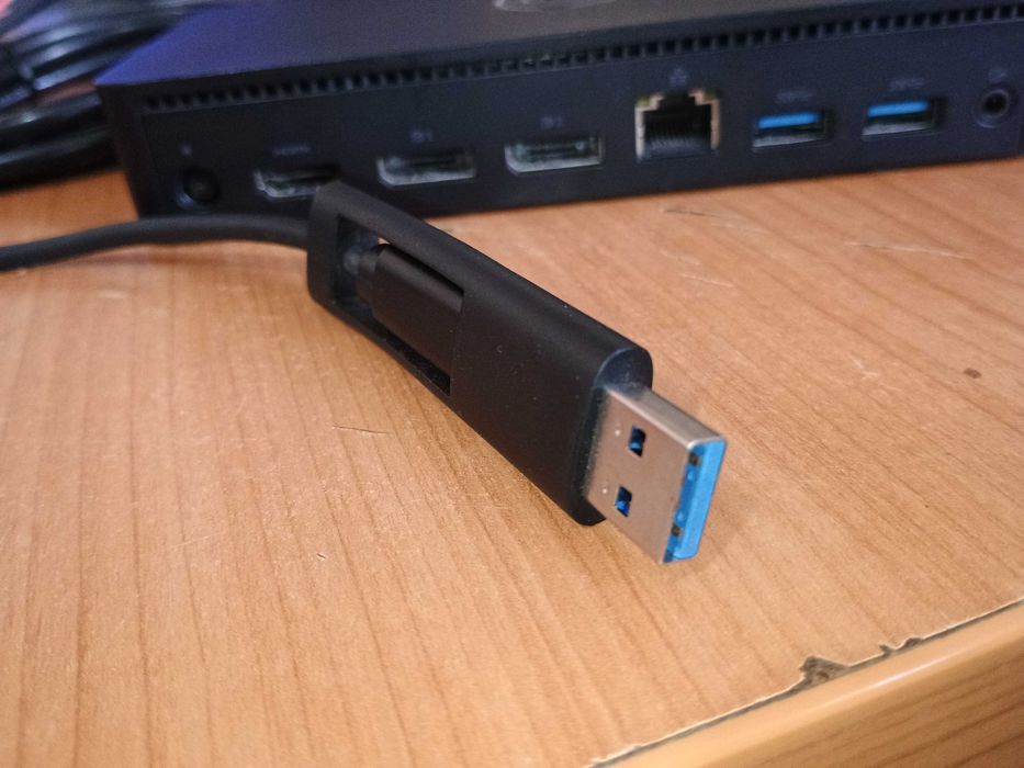 Dell D6000 - Stație de andocare (USB-C) + Adaptor 130W
