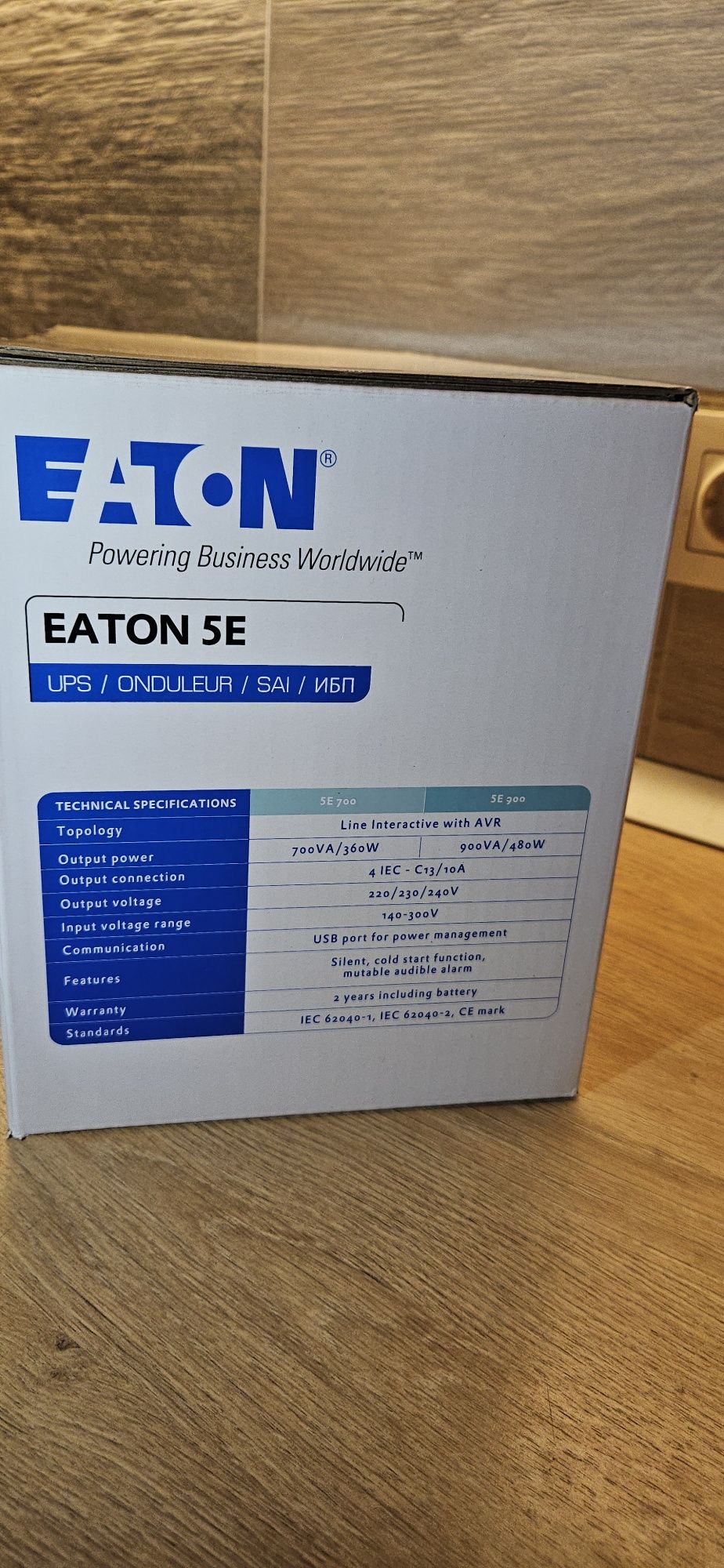 UPS Eaton 5e 900 vA 480w ,acumulator li-ion incorporat