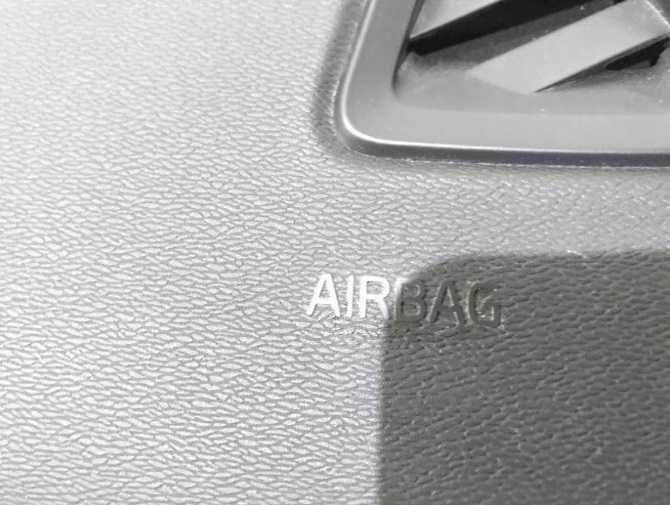 VOLVO XC60 II plansa de bord - kit airbag - set centuri de siguranta