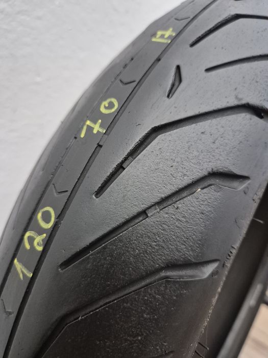 Anvelopa moto 120 70 17 Pirelli Angel gt 2 dot 2020