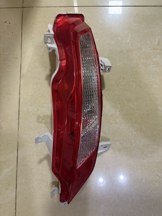 Правый поворотник на Huyndai Tucson 2022 года