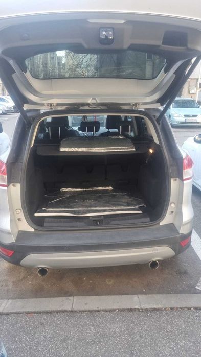 De vanzare FORD KUGA Automată