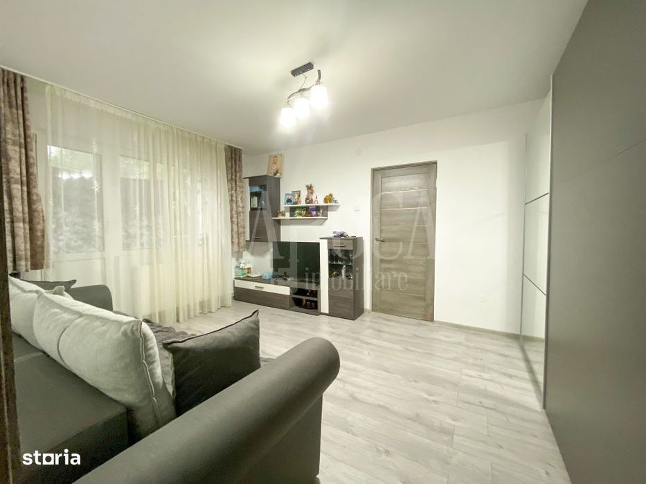 Apartament 3 camere de vanzare in Manastur, Cluj Napoca