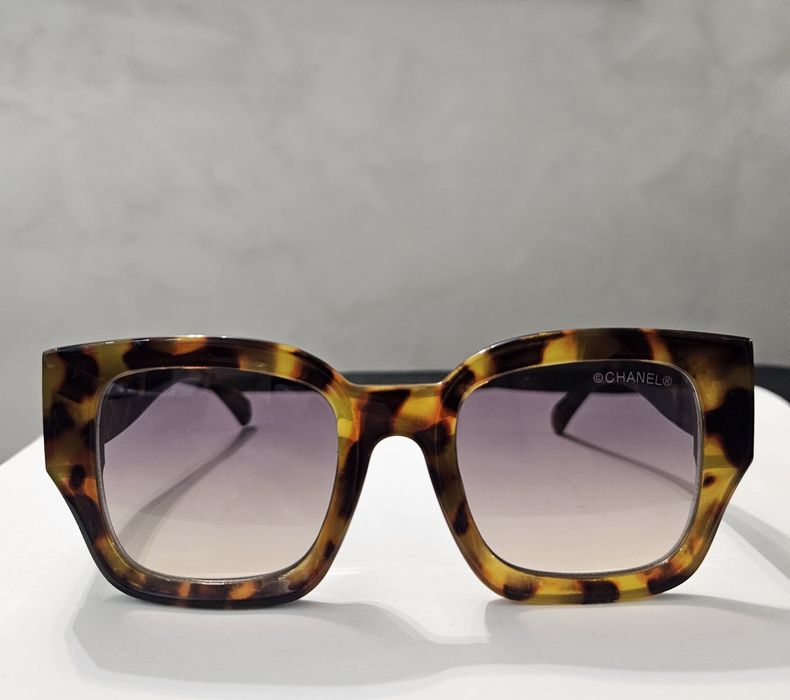 Ochelari diferite modele