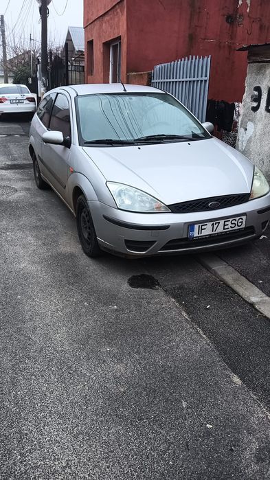 Vând mașina  Ford focus