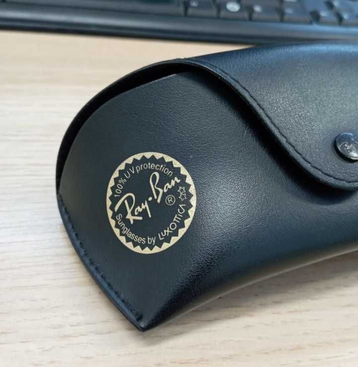 Очила Ray Ban + кутия