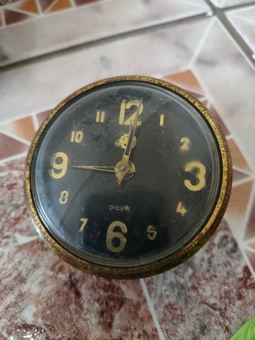 14 ceasuri vechi URSS: SLAVA,Vityaz,Cevani, Victoria,Rubine Colectie
