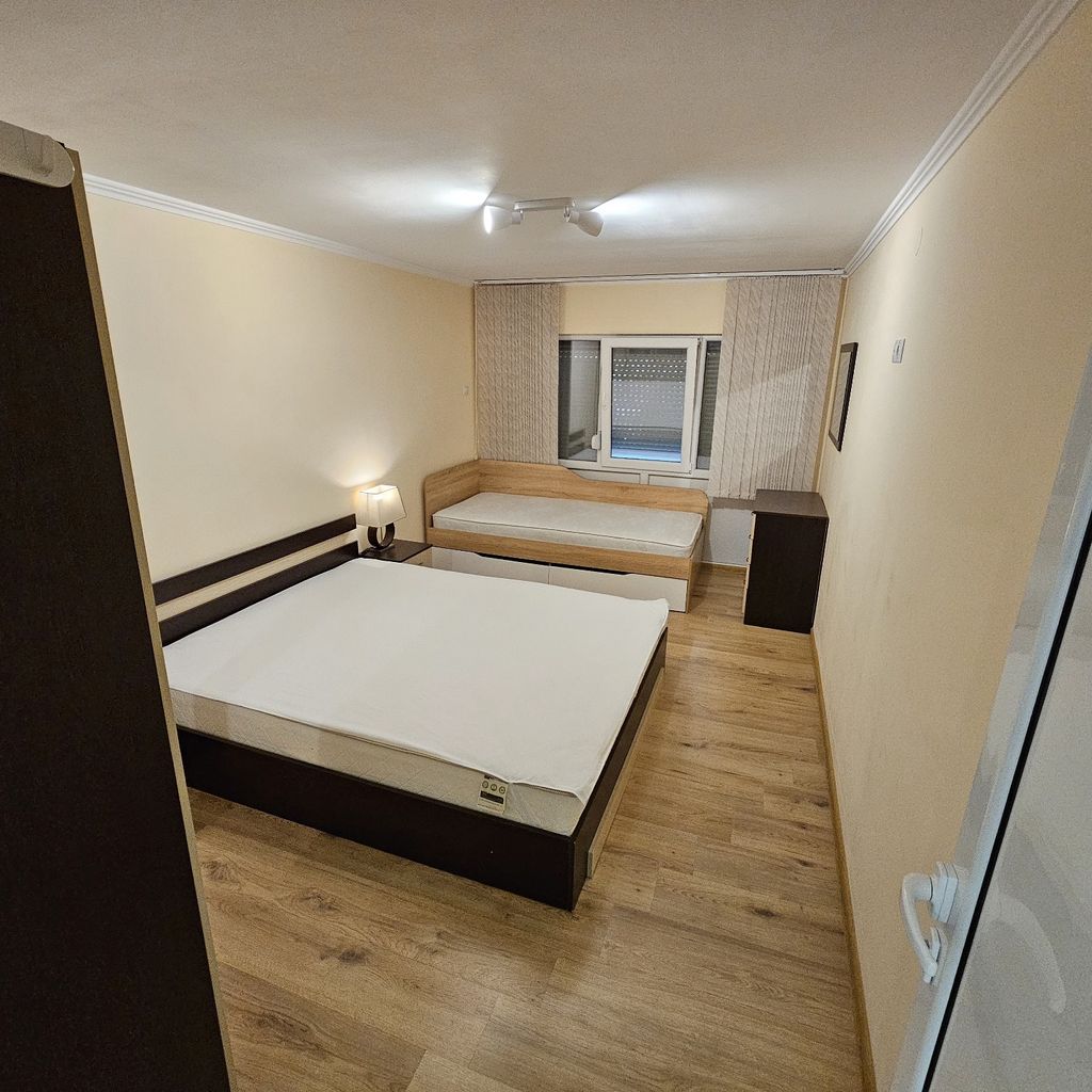 Продава се Двустаен апартамент в Свиленград - 52 кв.м за 1324 €/кв.м - Снимка #15