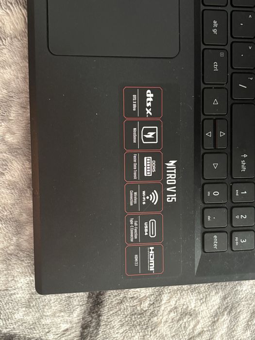 Laptop Acer Nitro V15