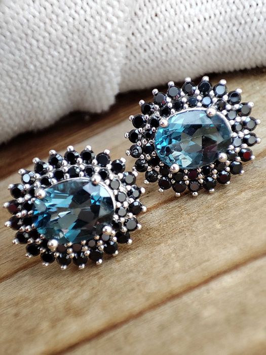 925 Cercei Cu Topaz Si Spinel