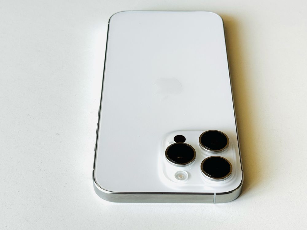 НОВ! Iphone 16 Pro Max 256GB White Titanium Гаранция 6 месеца
