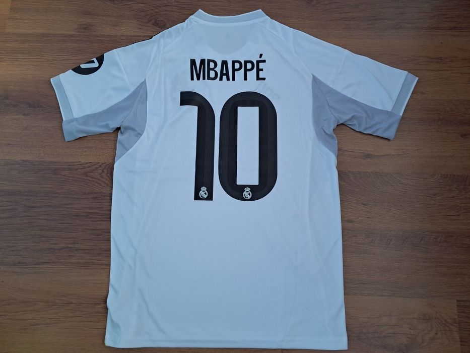 Екип Real Madrid 25/26 размер М и L