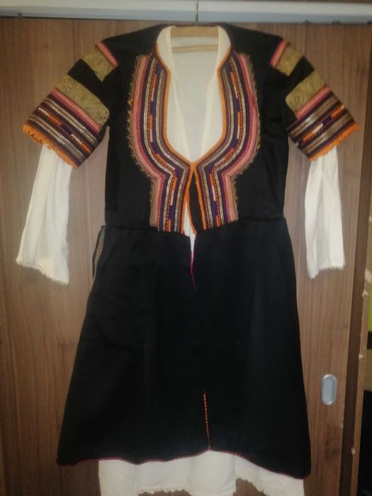 Автентична народна носия (сая)