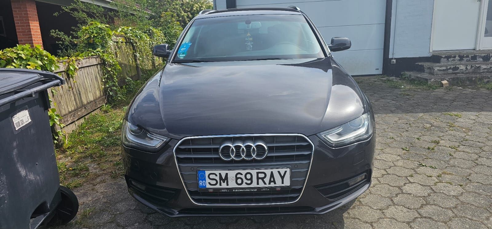 Audi A4 Avant (Station Wagon)