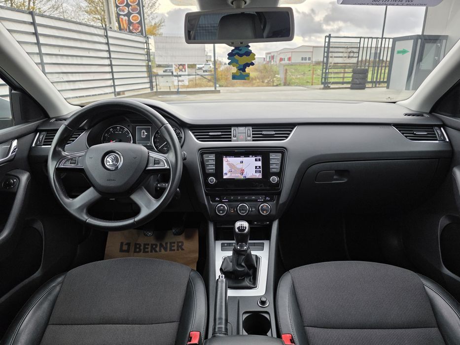 Skoda Octavia Elegance, 1,4 benzina 140Cp, Euro5