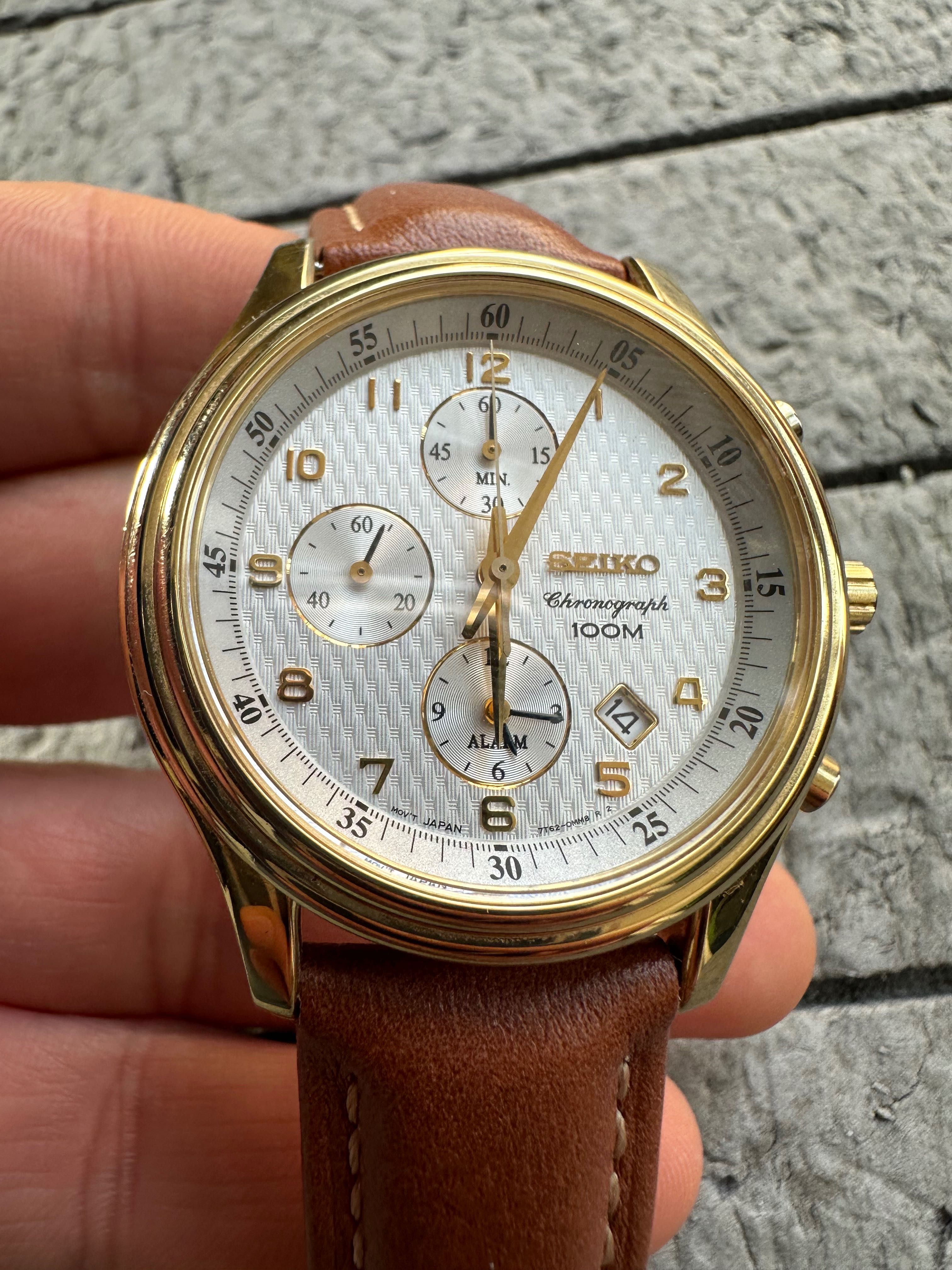 Seiko Chronograph 7t62 gold defect