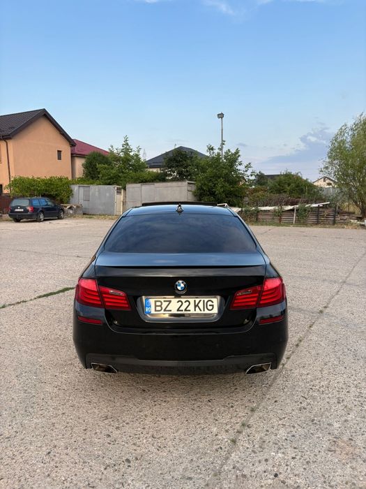 Vând schimb bmw f10 530 xdrive
