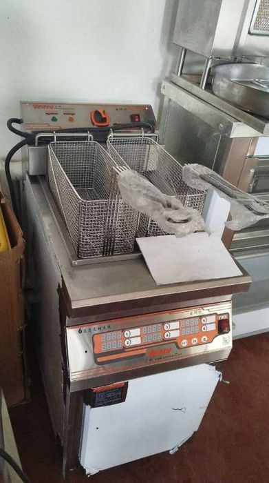 Frey Freturnitsa Kartoshka pirashka aparati  Friturnitsa Фритюрница 5+