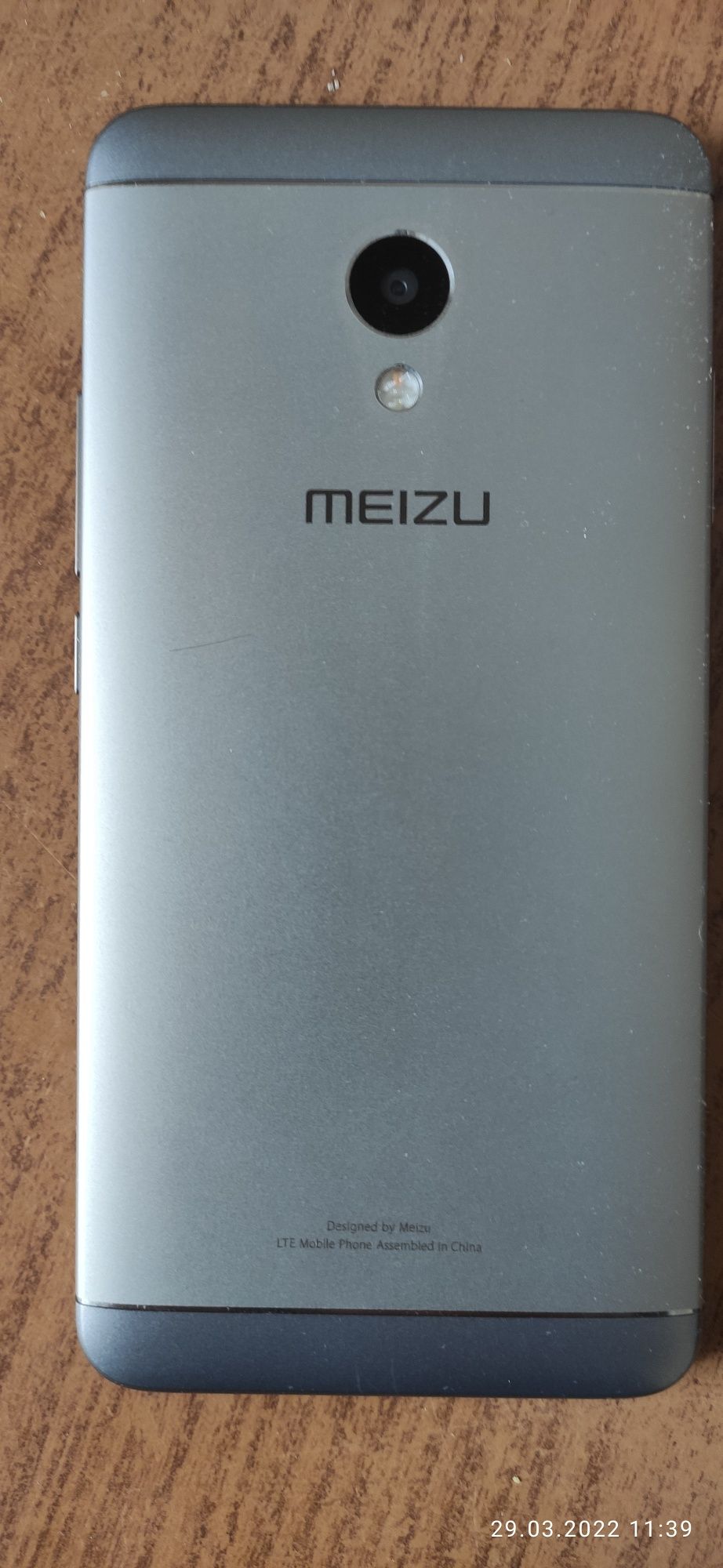 смартфон Meizu M5s