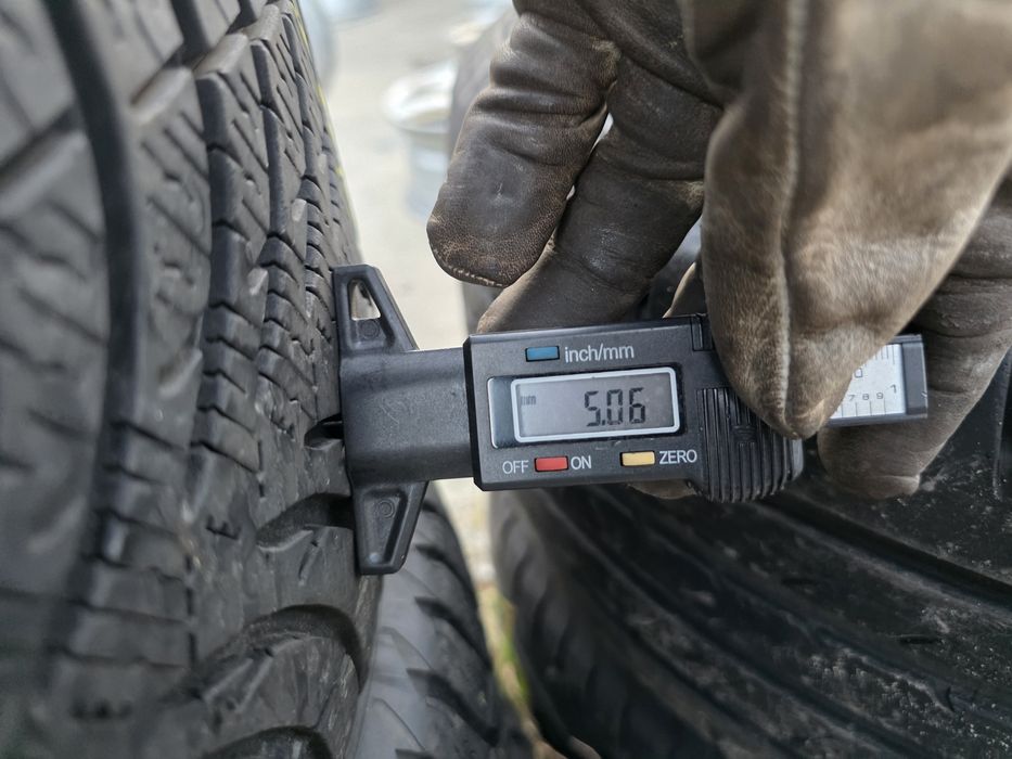 4бр Зимни гуми 195 45 16 - Michelin