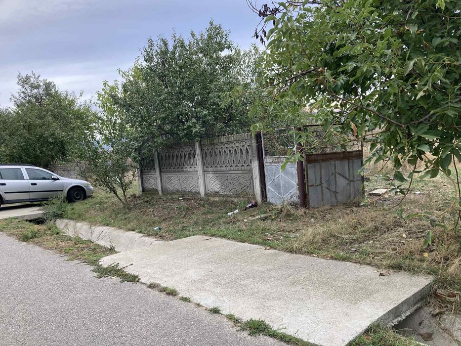 Teren in Comuna Simian ,judetul Mehedinti zona Drobeta Turnu Severin