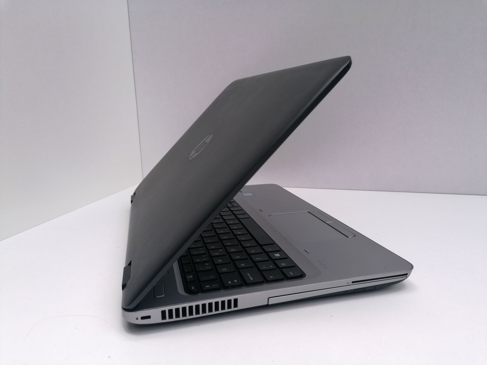 Laptop HP ProBook 650 G2 - Intel i5 6200U, 256 GB SSD, 8GB RAM