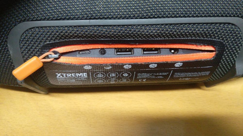Boxa bluetooth JBL Xtreme perfect funcționala