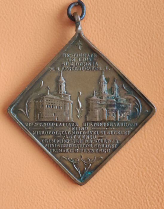 Medalia Restaurarea Bisericilor Sf Nicolae și Sf Trei Ierarhi din Iași