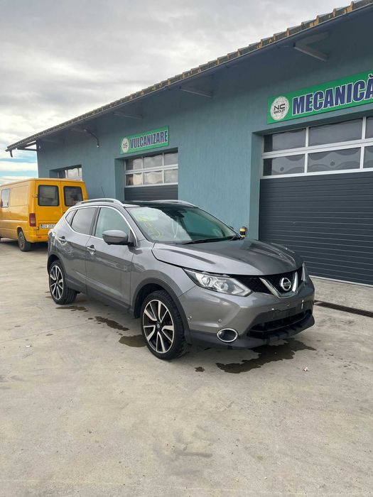 Bara fata Nissan Qashqai J11 1.6 DCI R9M si piese