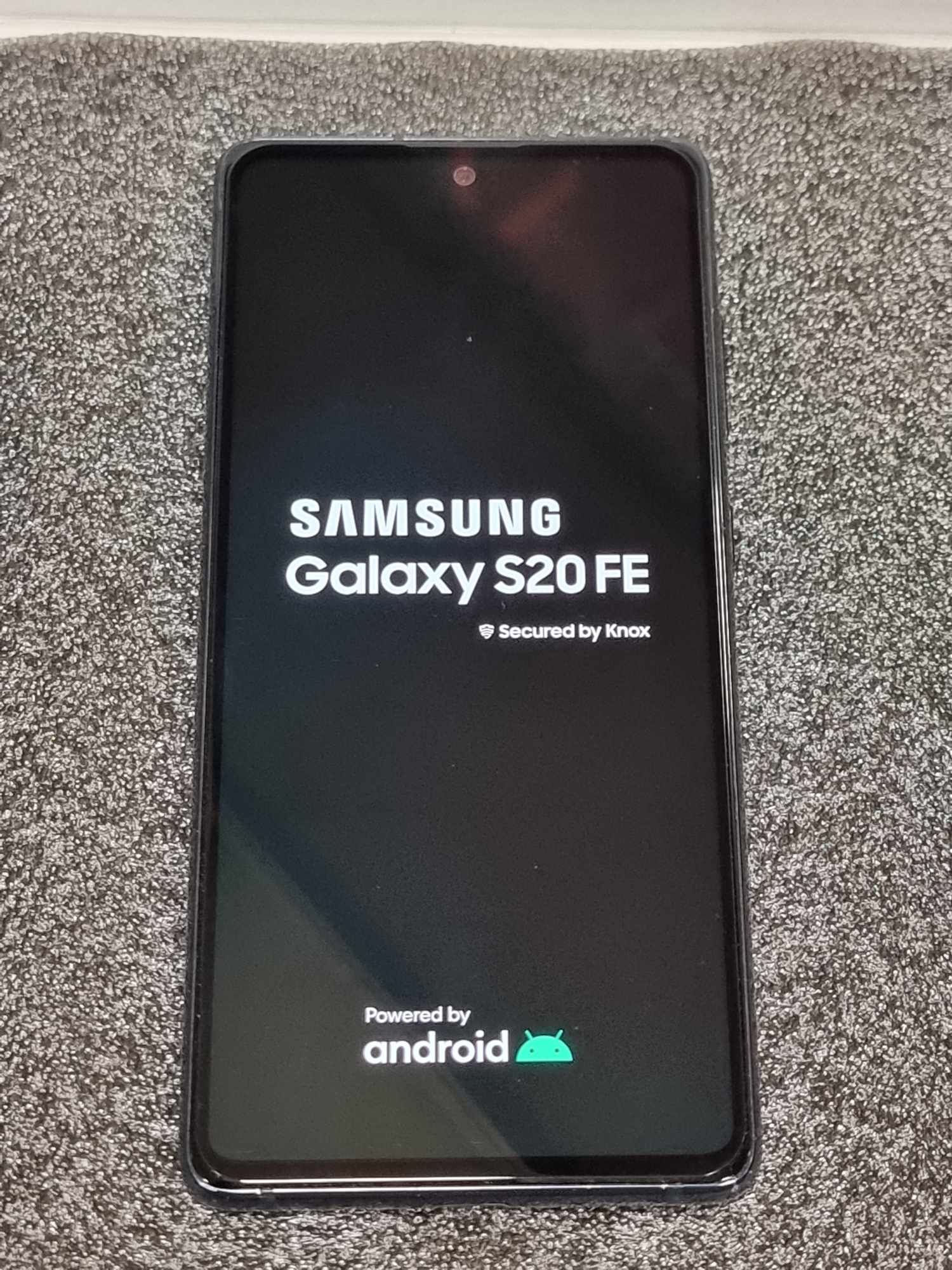 Samsung S20FE - 128GB / 4G - LTE