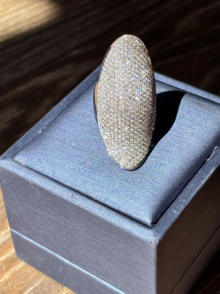 Inel aur 18 k cu diamante