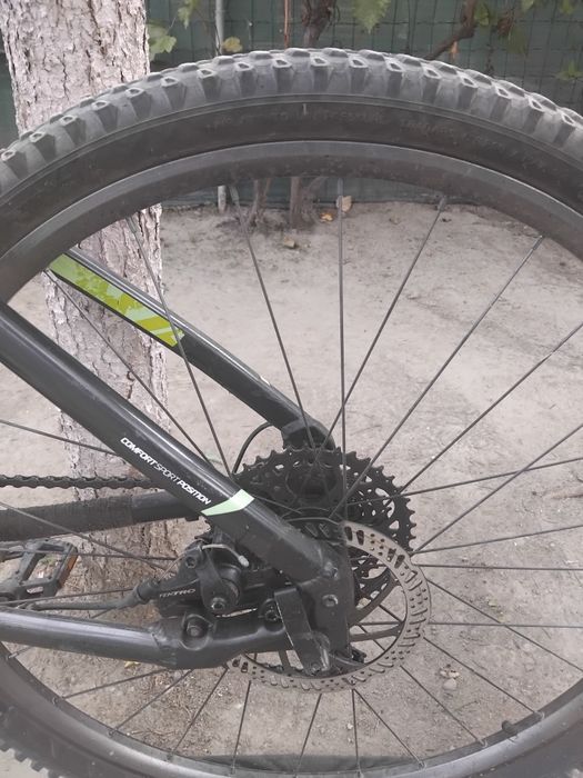 Vând bicicleta rokrider pe 28