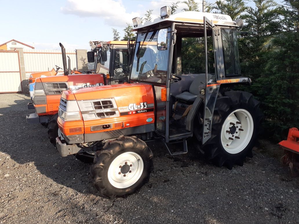 Tractor Japonez Kubota 33 cp Hi Speed