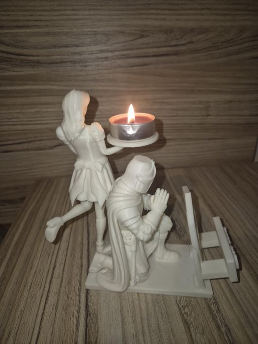 стойка за телефон + свещник – уникален декор за дома