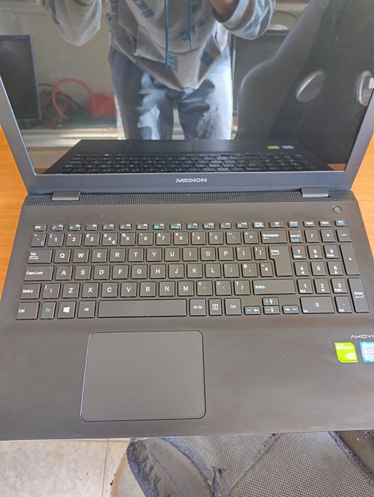 Лаптоп Medion 15.6" i5 8250U 8GB DDR4 256GB SSD