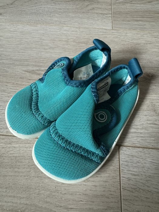 Incaltaminte acvatica Decathlon marimea 20/21