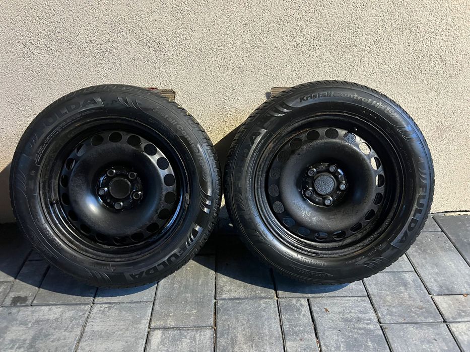Jante tabla Skoda-Golf cu cauciucuri iarnă 205/60/R16 3 perechi