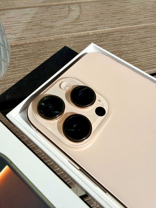 iPhone 16 Pro Max 256GB Desert Titanium