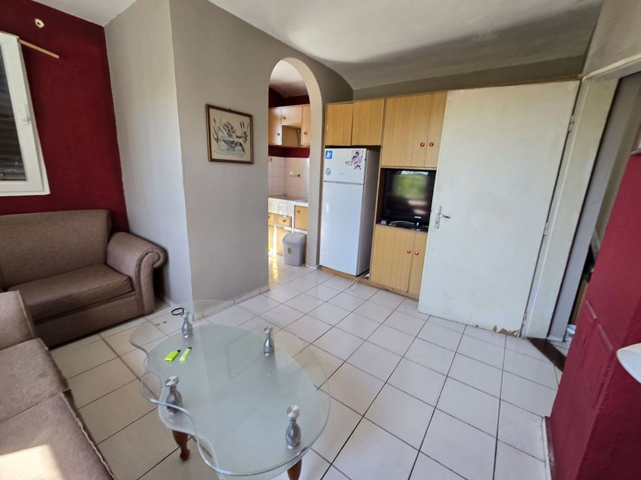 Къща в Плевен-Индустриална зона площ 240 цена 380000