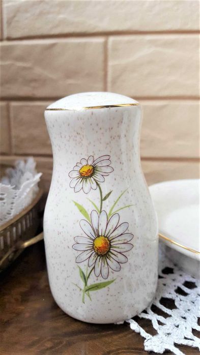 Прекрасен керамичен комплект солнички от Англия