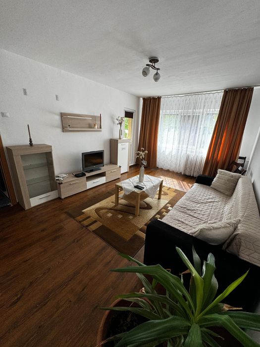 Apartament 2 camere de închiriat – Târgul de Crăciun din Craiova