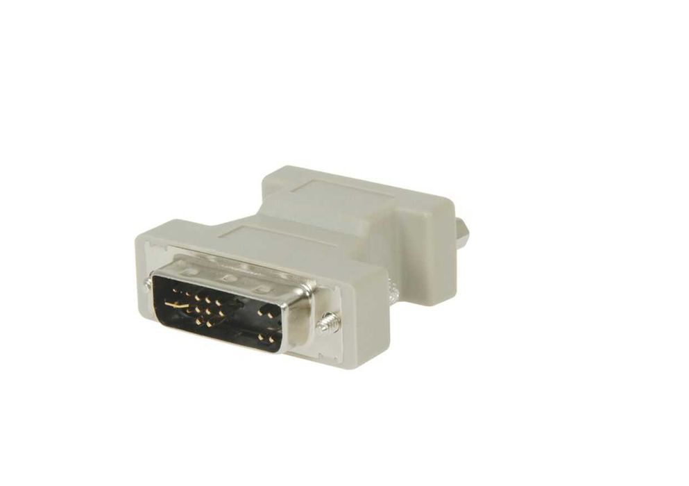 Переходник VGA = DVI-A. Смотрите картинку. Вход DVI отмечен