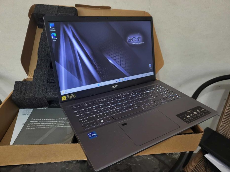Okazie Acer Aspire cu i7 si 16Gb Ram (Laptop Nou la cutie cu Garantie)