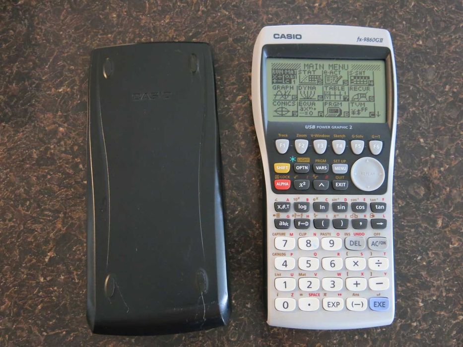 Графичен калкулатор CASIO fx-9860GII