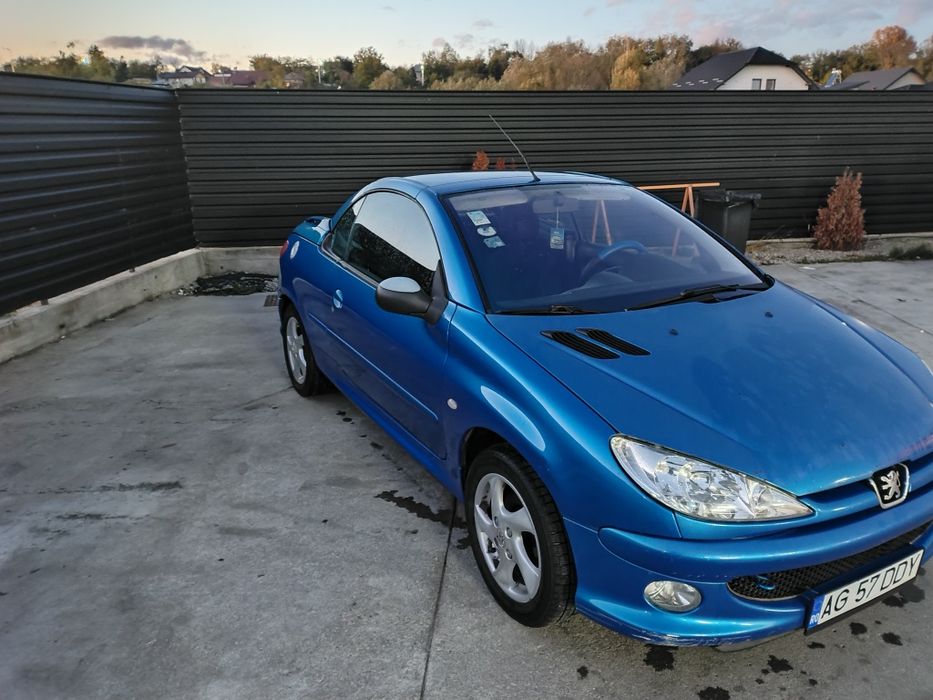 Vând Peugeot 206 cc