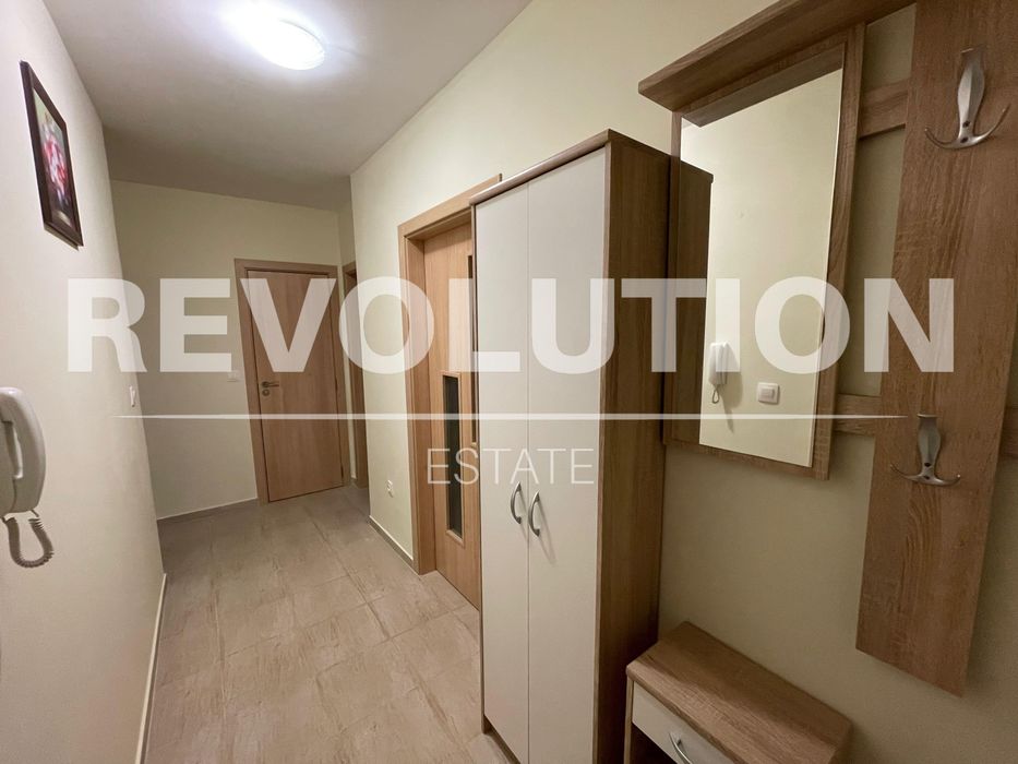 Дава се под наем Тристаен апартамент в Варна, Център - 70 кв.м за 1000 € - Снимка #3