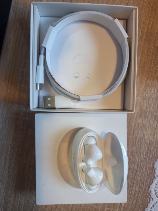 Casti Huawei freebies 4I